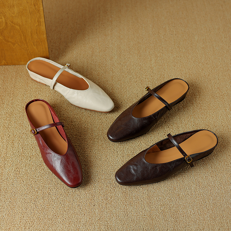 French Retro Genuine Leather Height-Increasing Slip-On Mules for Women - Comfortable Flat-Toe Half Slippers French Retro Genuine Leather Height-Increasing Slip-On Mules for Women - Comfortable Flat-Toe Half Slippers