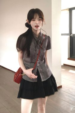 French-Style Fitted Short-Sleeve Shirt for Women - Slimming Summer College Top, High-Quality Casual Fashion