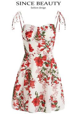 French-Style Floral Vacation Short Dress 2025 Summer Women's Petite Slim Fit Y2K Fashion