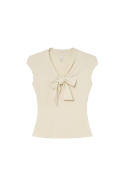 French-Style Off-Shoulder Short Sleeve T-Shirt for Women, Summer 2025 Slim-Fit V-Neck Top, Trendy Casual Wear