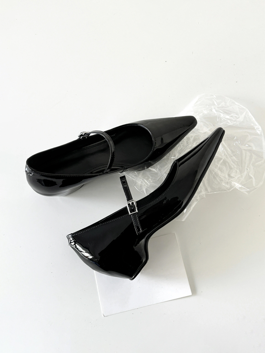 French Style One-Strap Chunky Heel Mary Jane Shoes, Pointed Toe, Shallow Mouth, Sheepskin Commuting High Heels French Style One-Strap Chunky Heel Mary Jane Shoes, Pointed Toe, Shallow Mouth, Sheepskin Commuting High Heels