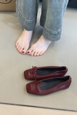 French-Style Sheepskin Ballet Flats for Women - Versatile Square Toe Shallow Mouth Shoes, Gentle Comfort, Classic Grandma Style