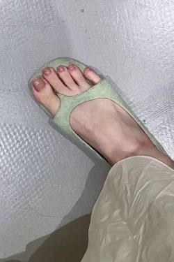 French Style Sheepskin Height-Increasing Thong Sandals for Women - Versatile Slip-On Roman Flip-Flops for Outdoor Wear