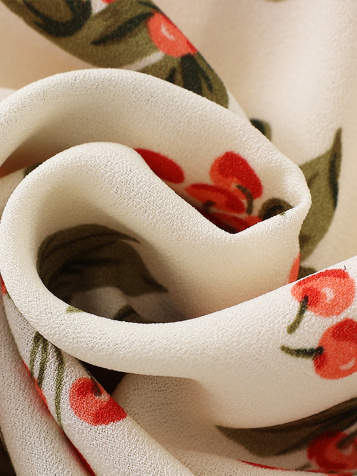 French Style Spaghetti Strap White Dress for Women - Petite Summer Vacation Dress 2025 - Slimming Design French Style Spaghetti Strap White Dress for Women - Petite Summer Vacation Dress 2025 - Slimming Design