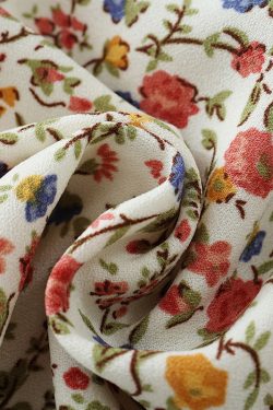 French-Style V-Neck Vacation Camisole - Slim Fit Summer Top for Spicy Girls - 2025 Fashion Essential