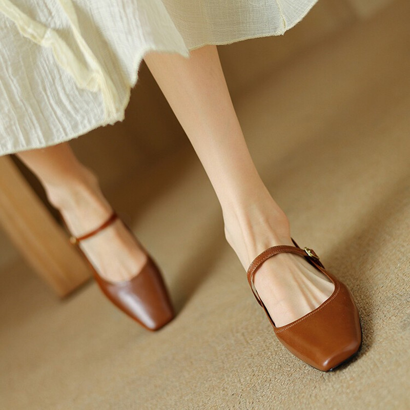 French Style Versatile High Heels for Women with Gentle Mary Jane Strap - Elegant Italian-Inspired Footwear French Style Versatile High Heels for Women with Gentle Mary Jane Strap - Elegant Italian-Inspired Footwear