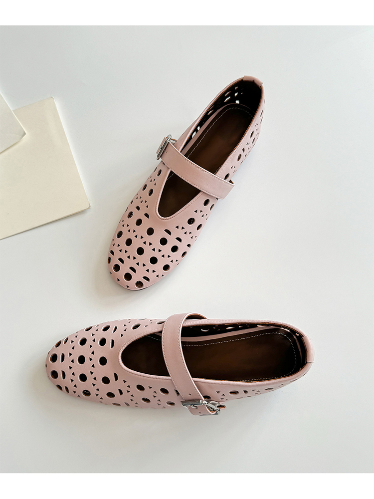 French Style Women's Sheepskin High-Heeled Sandals with Breathable Hollow Round Toe and Single Strap - Chic Summer Footwear French Style Women's Sheepskin High-Heeled Sandals with Breathable Hollow Round Toe and Single Strap - Chic Summer Footwear