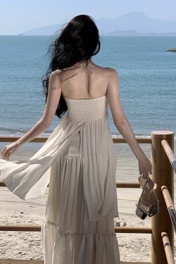 French Vintage Sexy Strapless Halter Dress with Flowing Long Skirt for Seaside Vacation - Boho Chic Summer Style