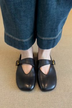 French Vintage Sheepskin Half Slippers for Women - Versatile Spring Flat Round-Toe Outdoor Slippers