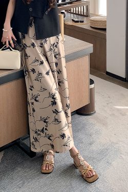 French Vintage Sheepskin High-Heeled Roman Sandals for Women - Summer Rhinestone One-Strap Genuine Leather Square-Toe Design