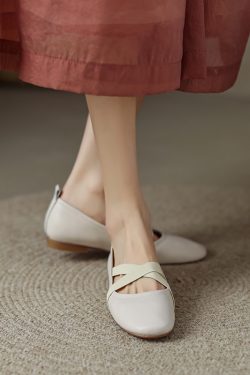 Gentle Ballet Cross-Strap Flat Casual Shoes in Genuine Leather for Pregnant Women & Grandmothers - Versatile Comfort