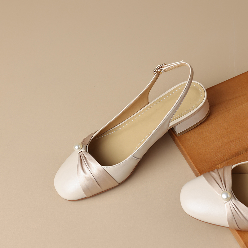 Genuine Leather Backless Chunky Heel Sandals for Women - Bow Round Toe Low Heel Closed Toe Italian Style Genuine Leather Backless Chunky Heel Sandals for Women - Bow Round Toe Low Heel Closed Toe Italian Style