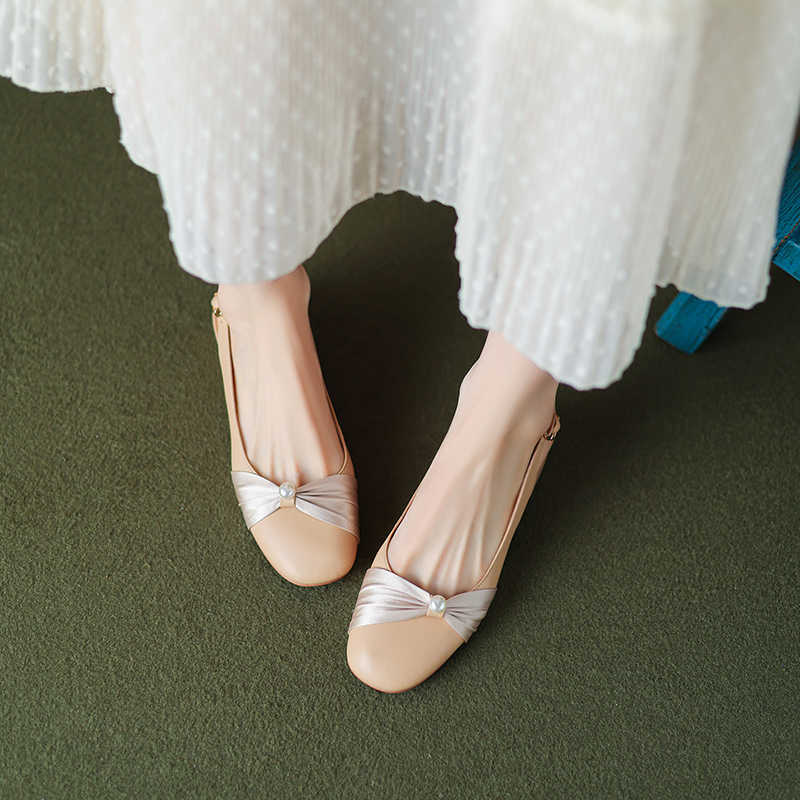 Genuine Leather Backless Chunky Heel Sandals for Women - Bow Round Toe Low Heel Closed Toe Italian Style Genuine Leather Backless Chunky Heel Sandals for Women - Bow Round Toe Low Heel Closed Toe Italian Style