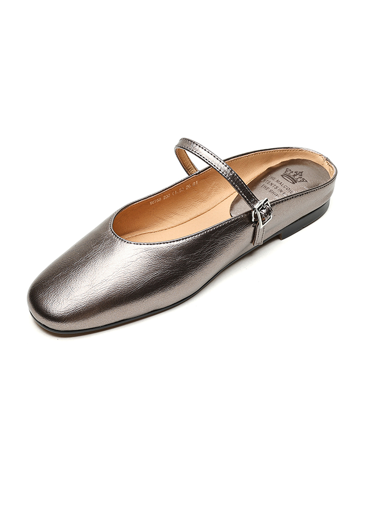 Genuine Leather Baotou Half Slippers Women’s Flat Sandals with One Strap - Soft Bottom Italian Style Footwear Genuine Leather Baotou Half Slippers Women’s Flat Sandals with One Strap - Soft Bottom Italian Style Footwear