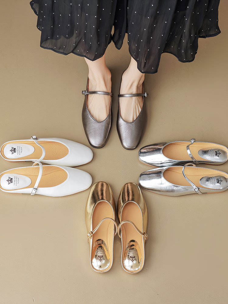 Genuine Leather Baotou Half Slippers Women’s Flat Sandals with One Strap - Soft Bottom Italian Style Footwear Genuine Leather Baotou Half Slippers Women’s Flat Sandals with One Strap - Soft Bottom Italian Style Footwear