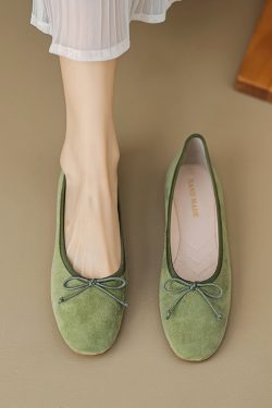 Genuine Leather Bow Tie Tote Bag & Women's Soft Sole Ballet Flats - Large Size Dance Shoes for Comfort and Style