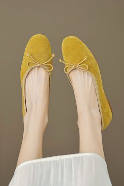 Genuine Leather Bow Tie Tote Bag & Women's Soft Sole Ballet Flats - Large Size Dance Shoes for Comfort and Style