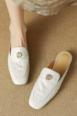 Genuine Leather Camellia Flat Mules - Sheepskin Outdoor Slippers, Half-Drag Design, Stylish Comfort, Perfect for Casual Wear