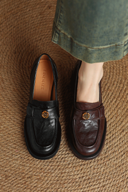 Genuine Leather Camellia Slip-On Loafers for Women, Chunky High Heels, 2025 New Style, Fashionable Casual Footwear