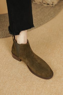 Genuine Leather Chelsea Short Boots for Women - Soft Sole, Non-Rubbing Ankle Boots in Italian Style, Perfect for Everyday Wear