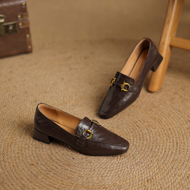 Genuine Leather Chunky Heel Loafers for Women - Retro British Style Slip-On Flats for Spring and Autumn Fashion Genuine Leather Chunky Heel Loafers for Women - Retro British Style Slip-On Flats for Spring and Autumn Fashion