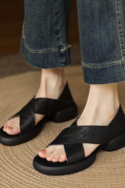 Genuine Leather Cross-Strap Open-Toe Sandals for Women - Summer 2025 Thick-Soled Footwear, Versatile Two-Wear Design