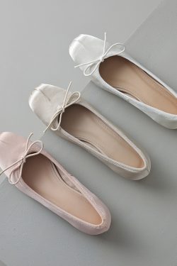 Genuine Leather Elegant Bow Satin Square-Toe Flat Ballet Shoes for Women - Italian Style, Timeless Fashion, Chic Comfort
