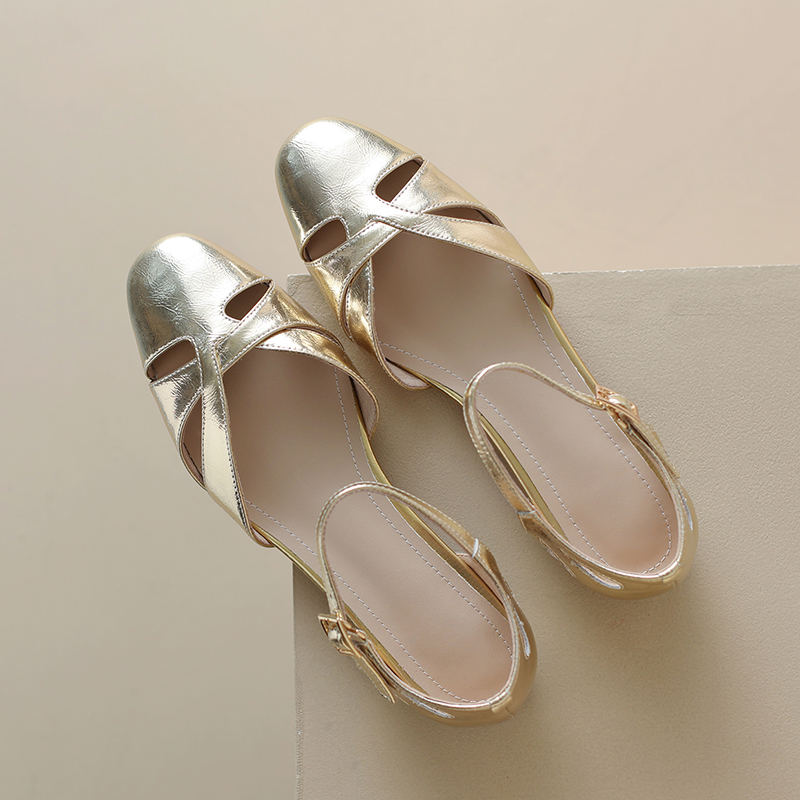 Genuine Leather French Artistic Flat-Toed Roman Sandals for Women - Hollow Design Summer Footwear Genuine Leather French Artistic Flat-Toed Roman Sandals for Women - Hollow Design Summer Footwear