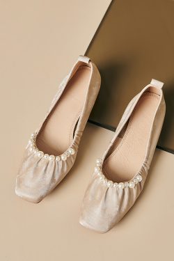 Genuine Leather French-Style Pearl Shallow Mouth Flat Shoes for Women - Italian Corso Venezia Pleated Grandma Shoes