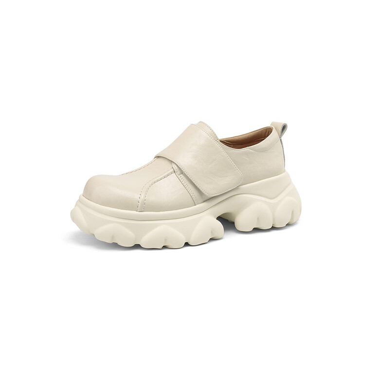 Genuine Leather Italian-Style Women's Shoes - Comfortable Thick Sole 6 cm Soft Sole - Trendy Fashion Footwear for Everyday Wear Genuine Leather Italian-Style Women's Shoes - Comfortable Thick Sole 6 cm Soft Sole - Trendy Fashion Footwear for Everyday Wear