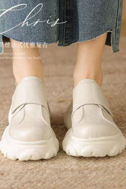 Genuine Leather Italian-Style Women's Shoes - Comfortable Thick Sole 6 cm Soft Sole - Trendy Fashion Footwear for Everyday Wear