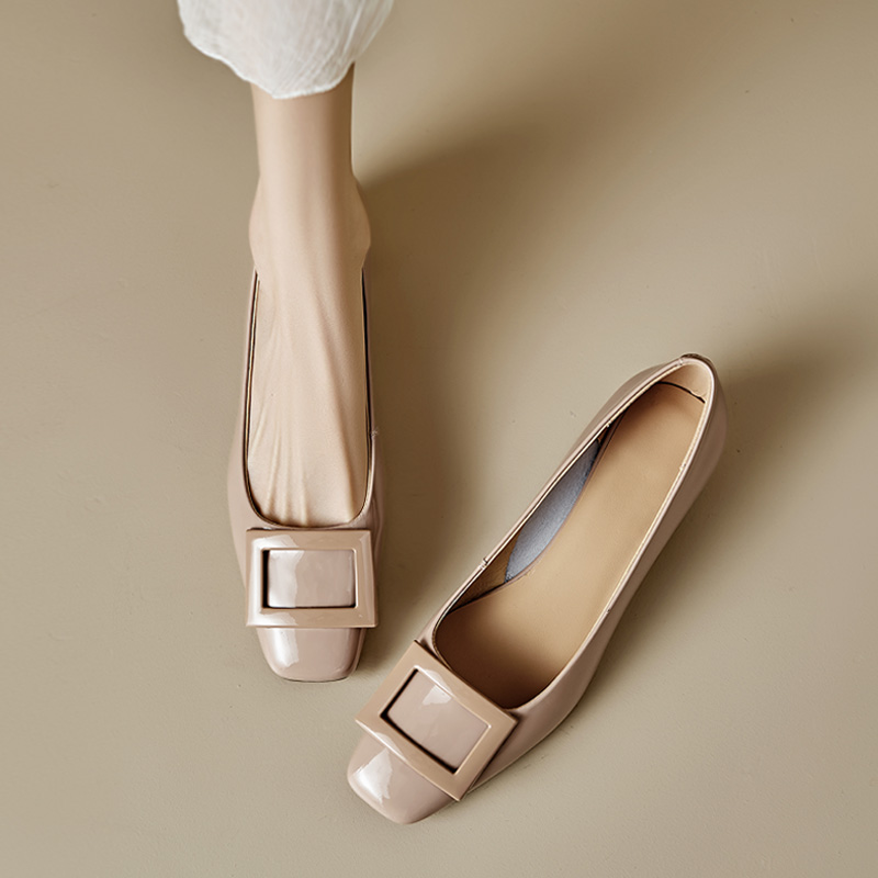 Genuine Leather Mid-Heel Square Toe Shoes for Women - Elegant Chunky Heel, Shallow Mouth Design, Classic Style Genuine Leather Mid-Heel Square Toe Shoes for Women - Elegant Chunky Heel, Shallow Mouth Design, Classic Style