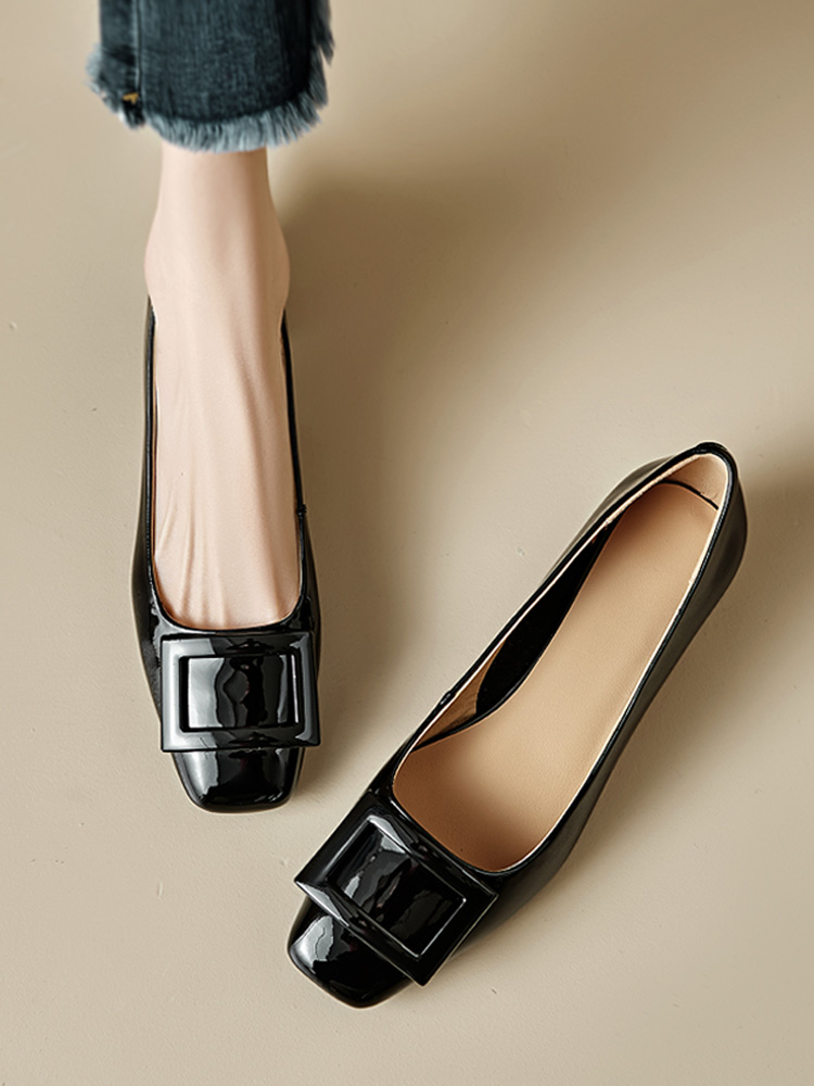 Genuine Leather Mid-Heel Square Toe Shoes for Women - Elegant Chunky Heel, Shallow Mouth Design, Classic Style Genuine Leather Mid-Heel Square Toe Shoes for Women - Elegant Chunky Heel, Shallow Mouth Design, Classic Style