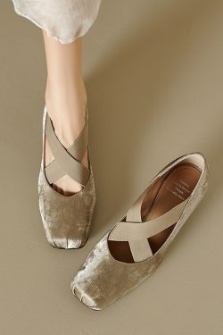 Genuine Leather Retro Chinese Style Ballet Shoes - Mid-Heel Mary Jane Chunky Heel Flats for Y2K and Vintage Fashion Lovers