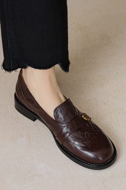 Genuine Leather Round Toe Camellia Loafers for Women, British Style Brogue Carved Flats, Vintage Inspired Footwear