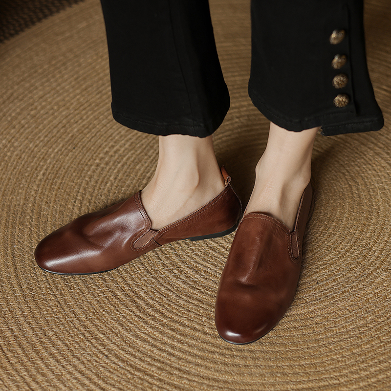 Genuine Leather Round Toe Slip-On Loafers for Women - Retro Vintage Flat Shoes Genuine Leather Round Toe Slip-On Loafers for Women - Retro Vintage Flat Shoes
