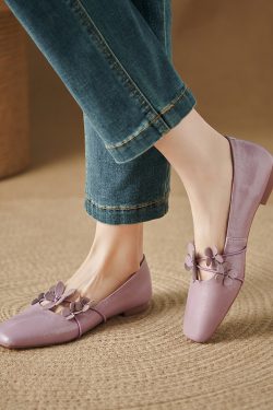 Genuine Leather Square Toe Flower Shallow Mouth Flats for Women - Comfortable Versatile 2025 Trendy Footwear