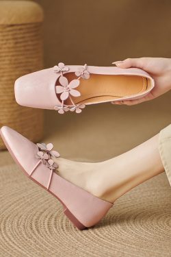 Genuine Leather Square Toe Flower Shallow Mouth Flats for Women - Comfortable Versatile 2025 Trendy Footwear