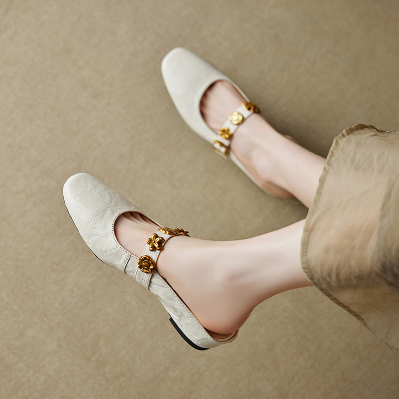 Genuine Leather Square Toe One-Strap Mule Slippers for Women - Summer 2025 Hidden Height Closed-Toe Fashion Footwear Genuine Leather Square Toe One-Strap Mule Slippers for Women - Summer 2025 Hidden Height Closed-Toe Fashion Footwear