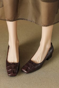 Genuine Leather Square Toe Woven Chunky Heel Shoes for Women - Versatile Commuting Style, Perfect for Work and Casual Wear