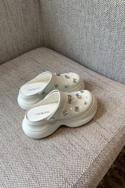 Genuine Leather Thick-Soled Closed-Toe Sandals for Women - 2025 Summer Versatile Half Slippers, Niche Fashion Footwear