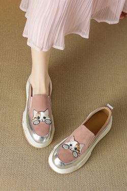 Genuine Leather Thick-Soled Lucky Cat Embroidered Slip-On Loafers for Women - 2025 Height-Increasing Flats, Trendy Y2K Style
