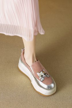 Genuine Leather Thick-Soled Lucky Cat Embroidered Slip-On Loafers for Women - 2025 Height-Increasing Flats, Trendy Y2K Style
