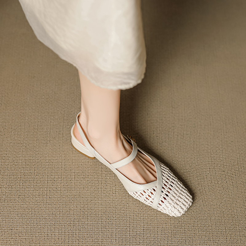 Genuine Leather Woven Camellia Sandals for Women - Vintage French Style Mid-Heel Closed Toe Summer Footwear Genuine Leather Woven Camellia Sandals for Women - Vintage French Style Mid-Heel Closed Toe Summer Footwear