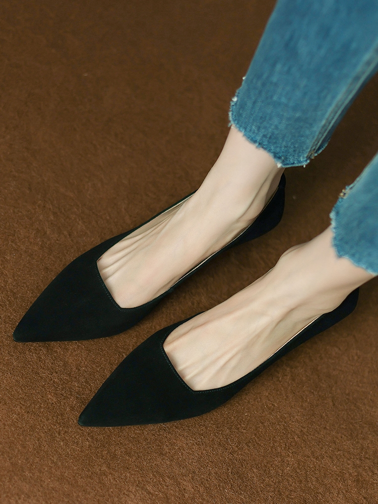 Giant Soft Cat Heel High Heels for Women - 2025 Pointed Toe Sheep Faux Leather Thin Heels, Trendy Y2K Style Giant Soft Cat Heel High Heels for Women - 2025 Pointed Toe Sheep Faux Leather Thin Heels, Trendy Y2K Style