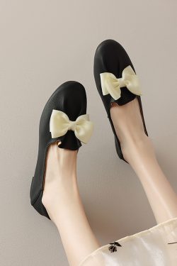 Giant Soft French Genuine Leather Women's Ballet Flats with Gentle Bow - Artistic Two-Way Design for Comfortable Everyday Style
