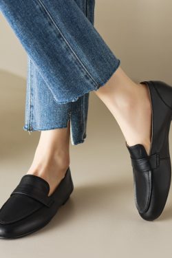 Giant Soft Non-Rubbing Casual Genuine Leather Flat Loafers Sneakers - Versatile Little White Shoes for Everyday Wear