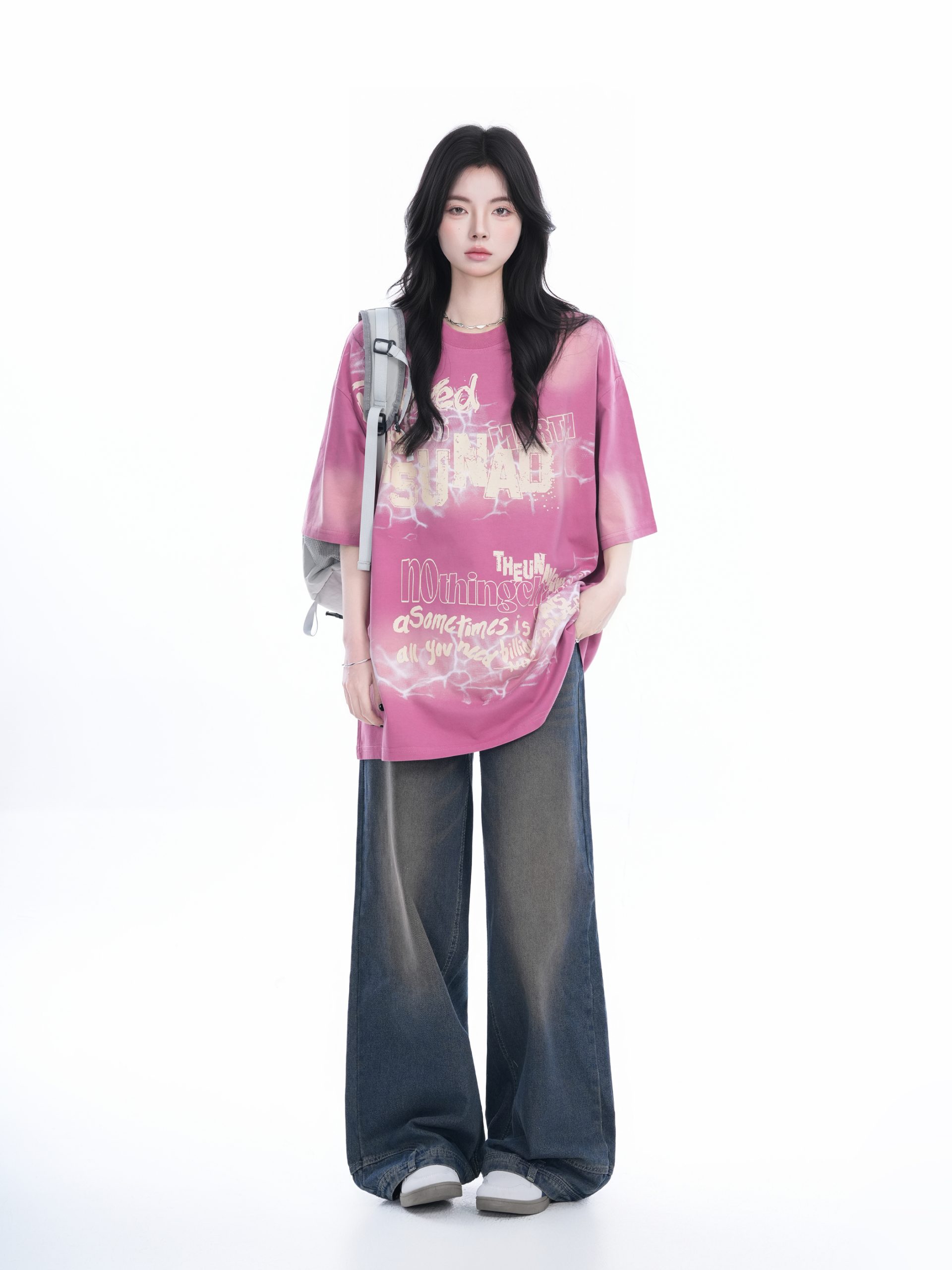 Gradient Pink Oversized Short Sleeve T-Shirt for Women - Trendy American High Street Style with "Sit and Eat Until the Mountains Are Empty" Design Gradient Pink Oversized Short Sleeve T-Shirt for Women - Trendy American High Street Style with "Sit and Eat Until the Mountains Are Empty" Design