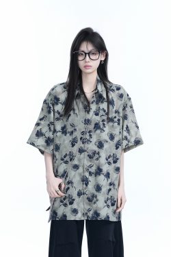 Graffiti Black Rose Short Sleeve Shirt for Women - Loose Lightweight Urban Style Top