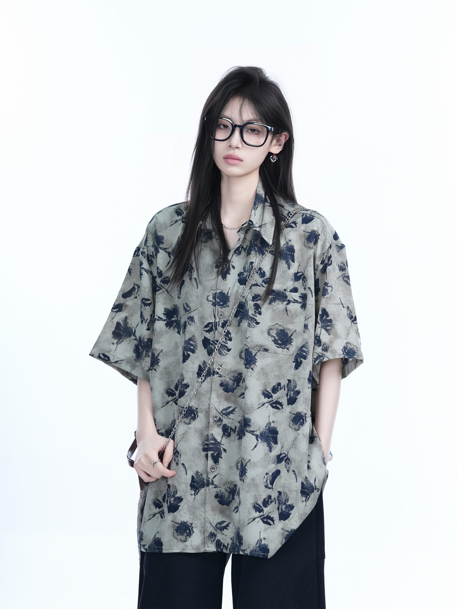 Graffiti Black Rose Short Sleeve Shirt for Women - Loose Lightweight Urban Style Top Graffiti Black Rose Short Sleeve Shirt for Women - Loose Lightweight Urban Style Top